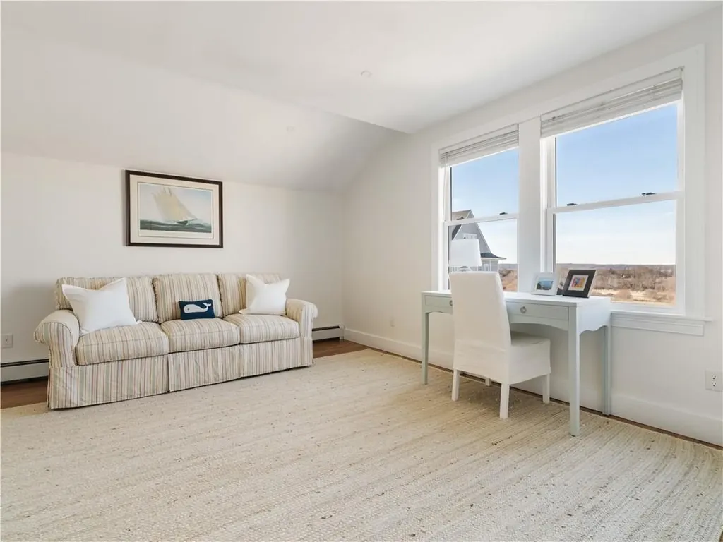 44 Mare Terrace Portsmouth RI 02871