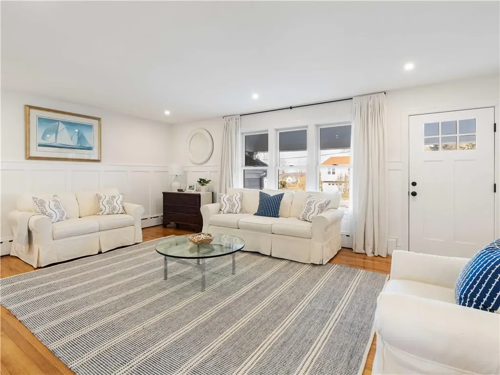 44 Mare Terrace Portsmouth RI 02871