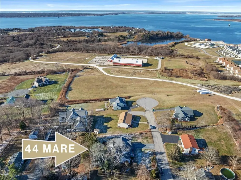 44 Mare Terrace Portsmouth RI 02871