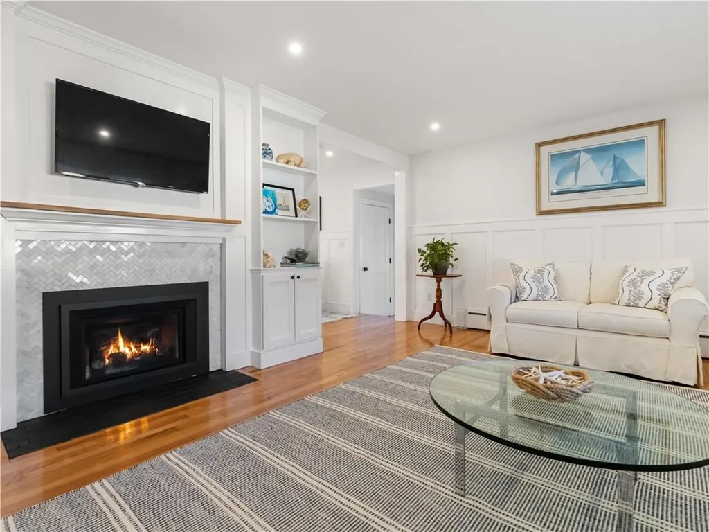 44 Mare Terrace Portsmouth RI 02871