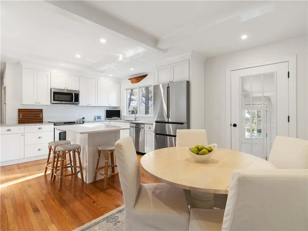 44 Mare Terrace Portsmouth RI 02871