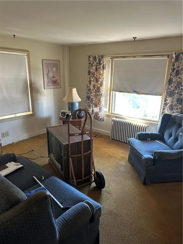 17 Loring Street Cranston RI 02920