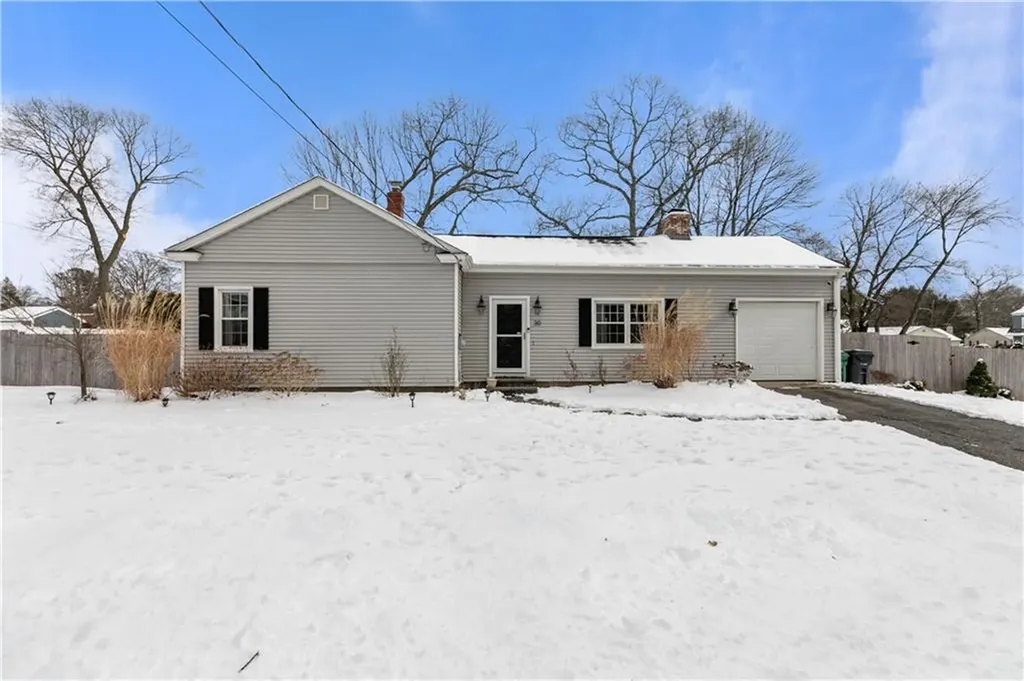 30 Canna Street Warwick RI 02888