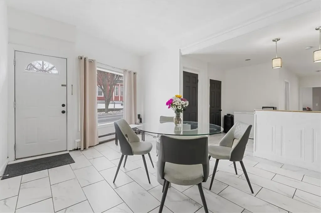 90 Hamlet Avenue Woonsocket RI 02895