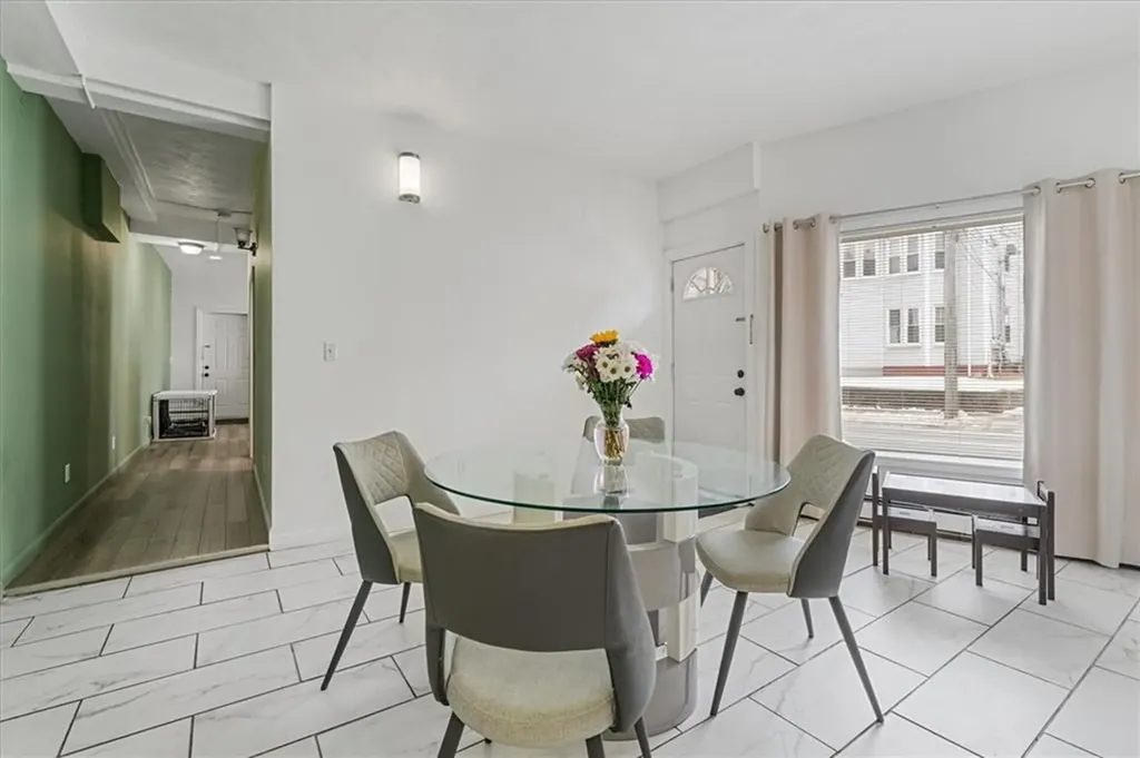 90 Hamlet Avenue Woonsocket RI 02895