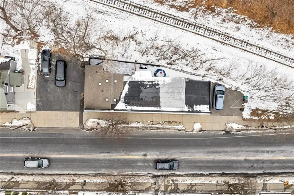 90 Hamlet Avenue Woonsocket RI 02895