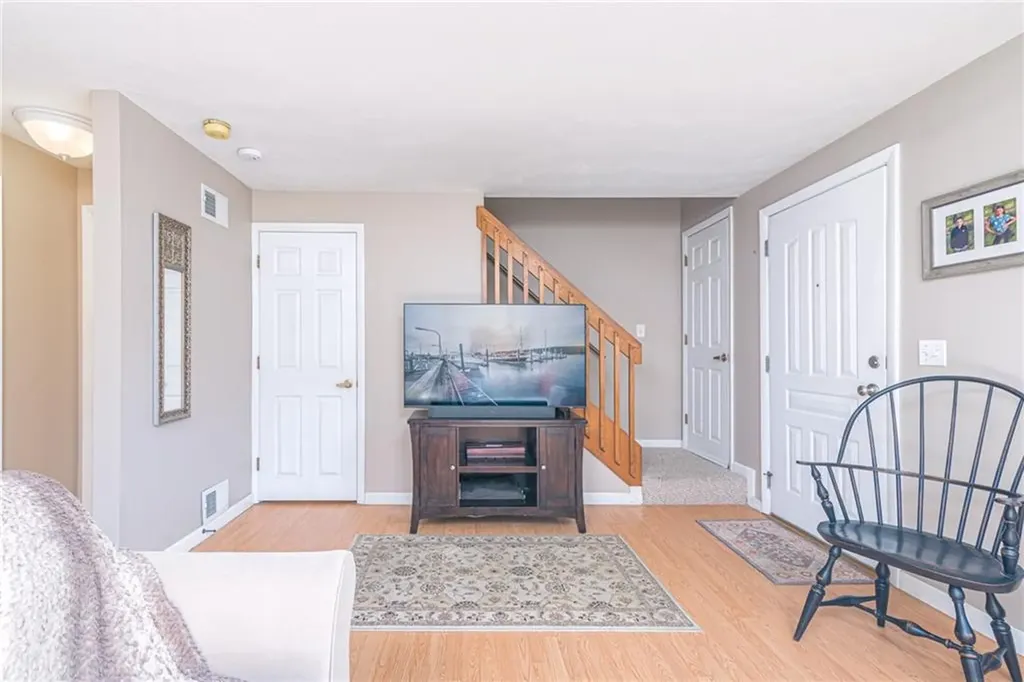 78 Kristee Circle West Warwick RI 02893