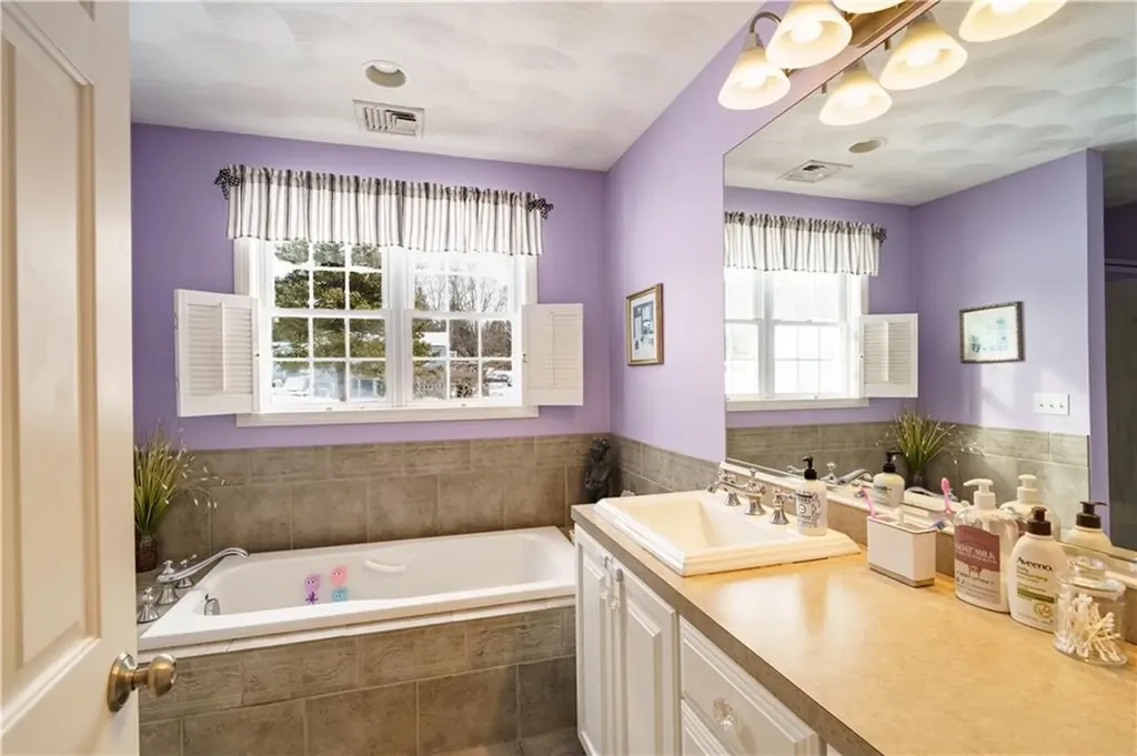 37 Hoover Street West Warwick RI 02893