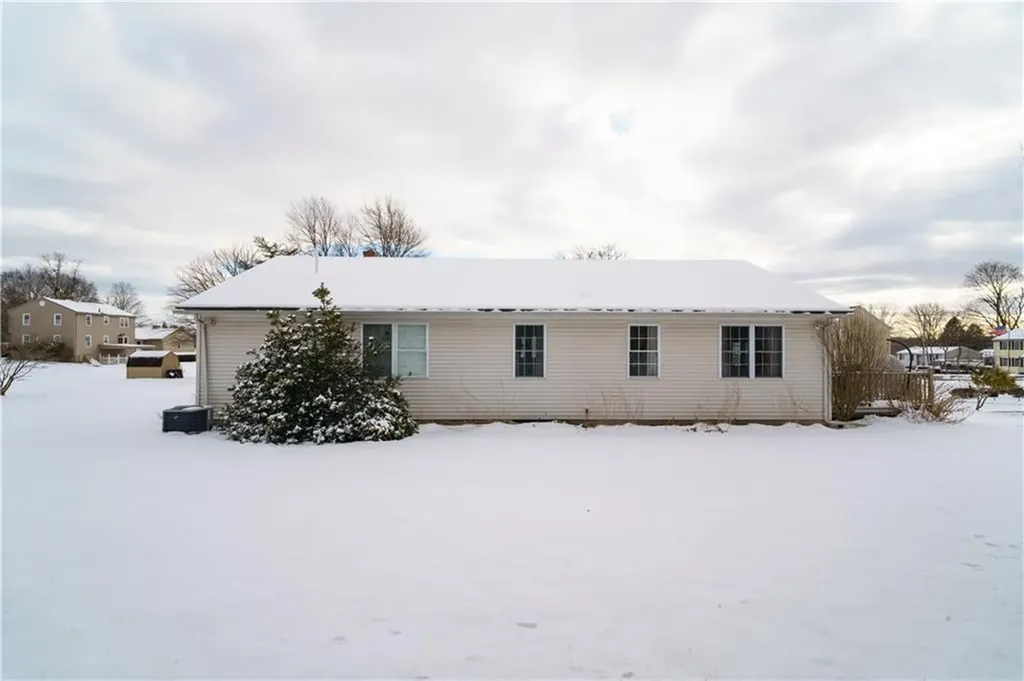 37 Hoover Street West Warwick RI 02893