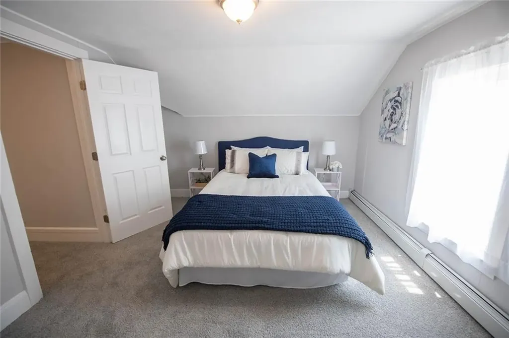 9 Meadow Street Warren RI 02885