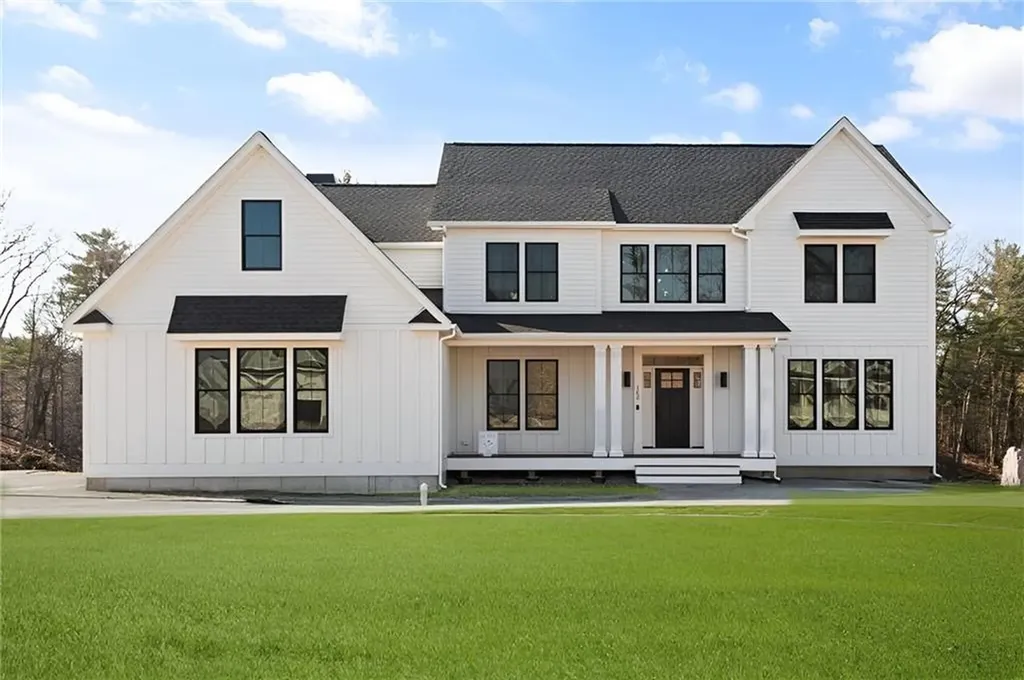 158 Explorer Drive North Kingstown RI 02874