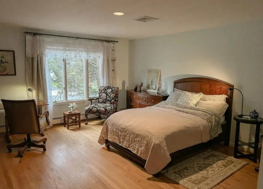 32 Luzon Avenue Providence RI 02906