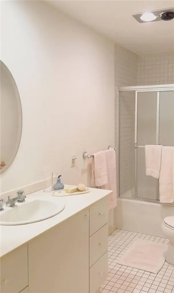 32 Luzon Avenue Providence RI 02906