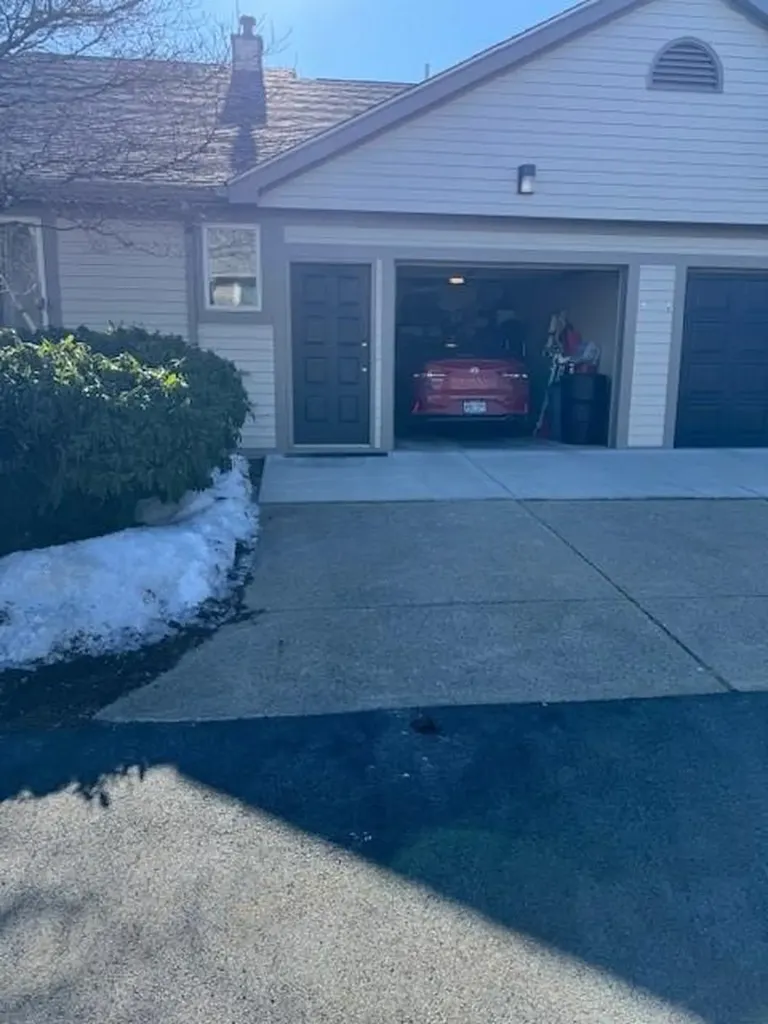 32 Luzon Avenue Providence RI 02906