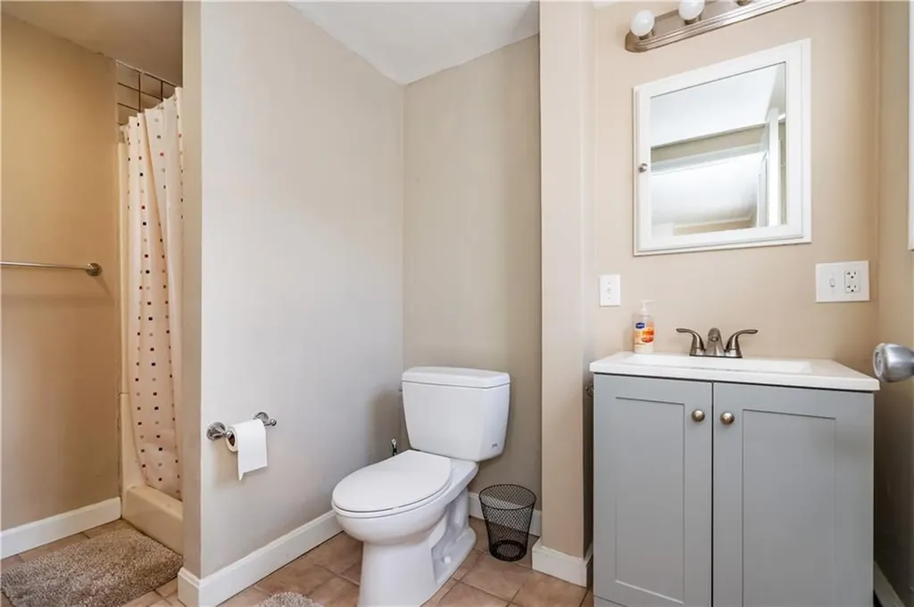 760 Cowesett Road Warwick RI 02886