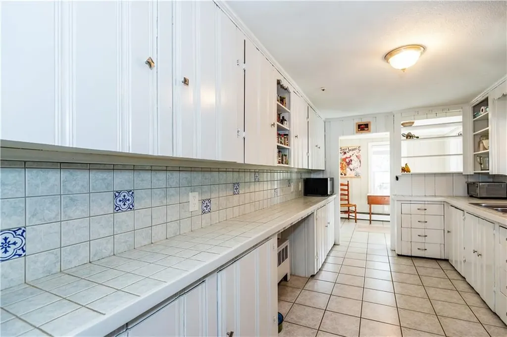 760 Cowesett Road Warwick RI 02886