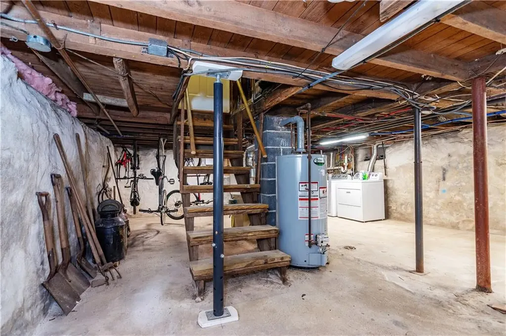 760 Cowesett Road Warwick RI 02886