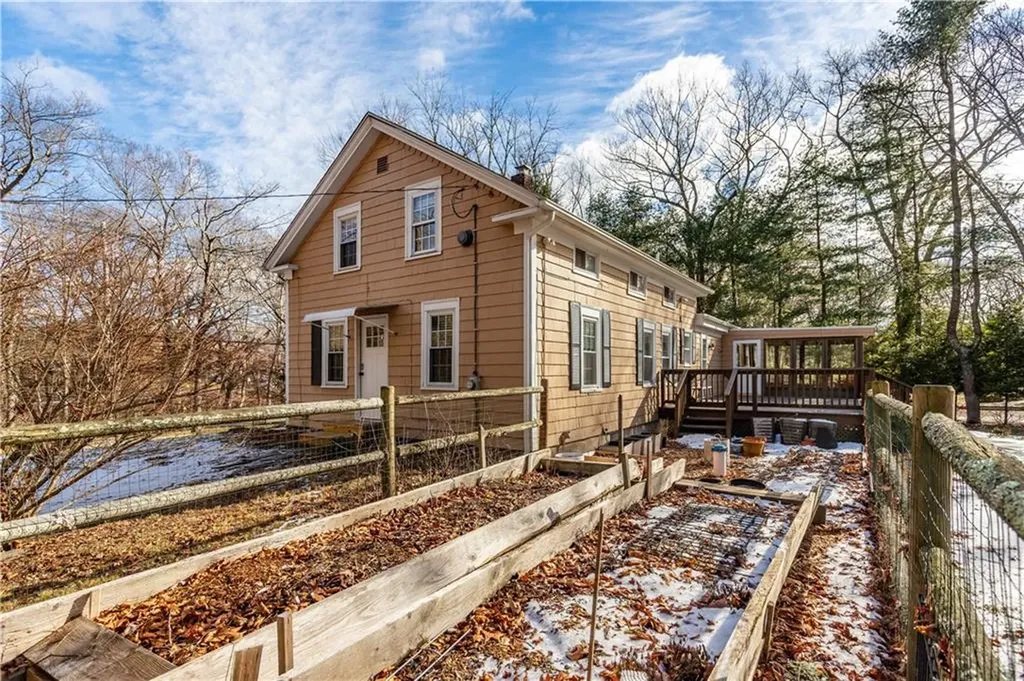 760 Cowesett Road Warwick RI 02886