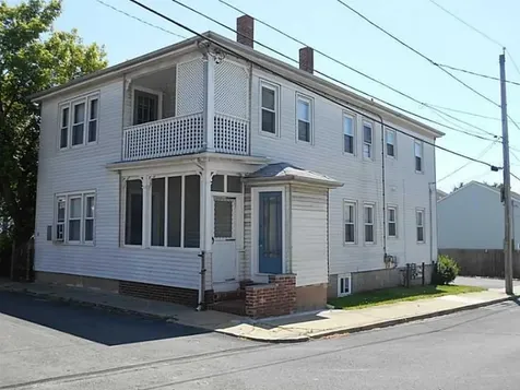 6 Chilton Street Bristol RI 02809