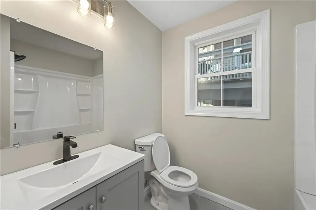 22 Burnside Street Providence RI 02905