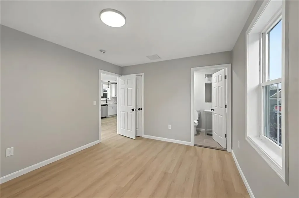 22 Burnside Street Providence RI 02905