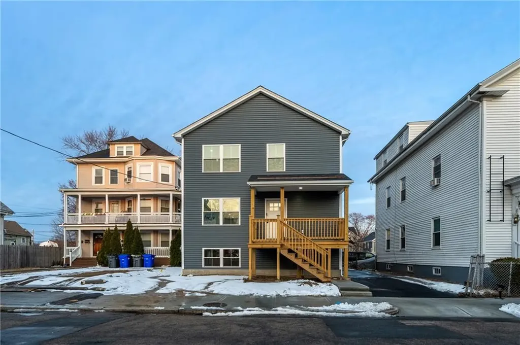 22 Burnside Street Providence RI 02905