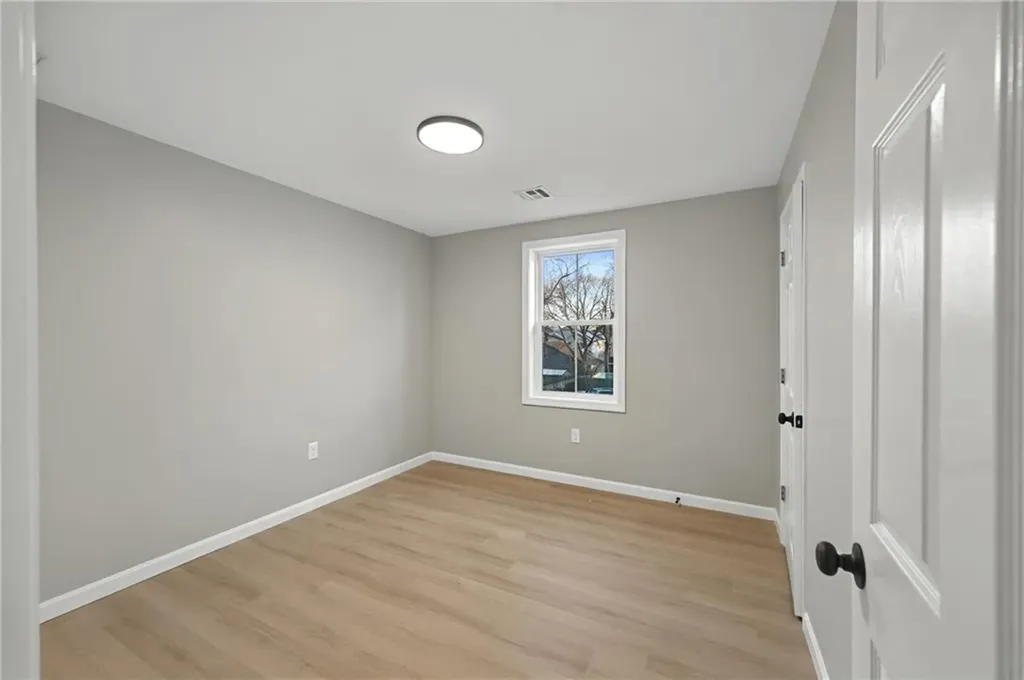 22 Burnside Street Providence RI 02905