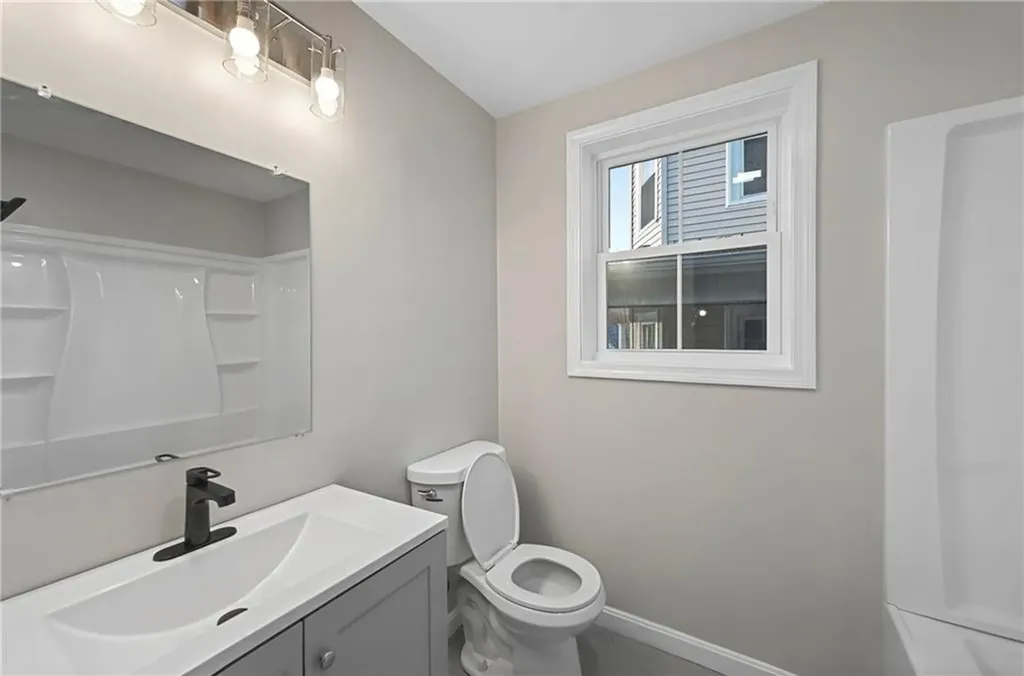 22 Burnside Street Providence RI 02905