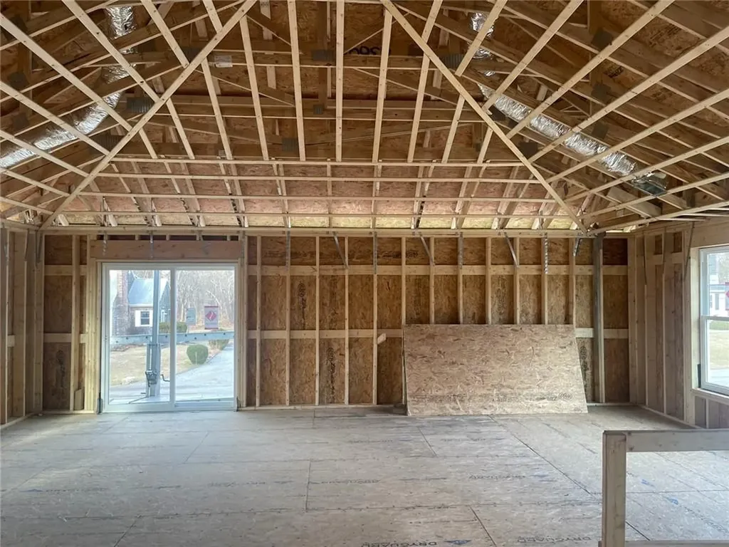 6 Snipe Road Narragansett RI 02882