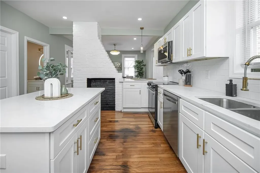 179 Ocean Street Providence RI 02905