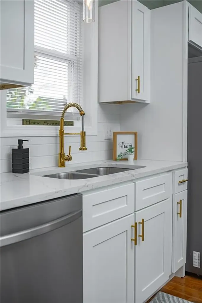 179 Ocean Street Providence RI 02905