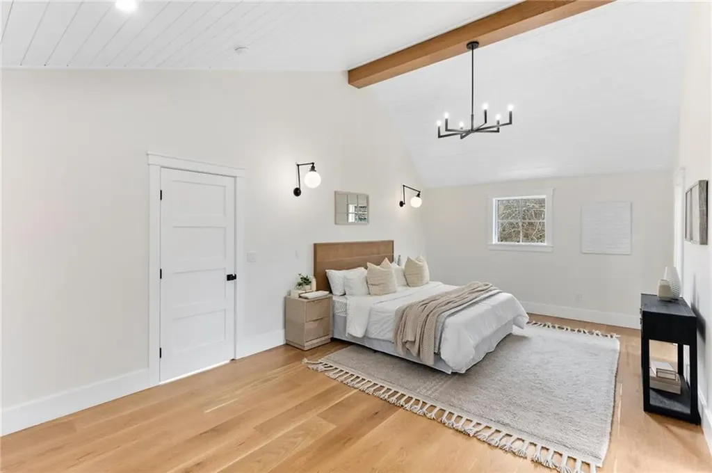 15 Lewis Drive Middletown RI 02842