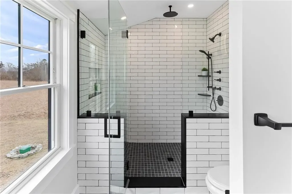 15 Lewis Drive Middletown RI 02842