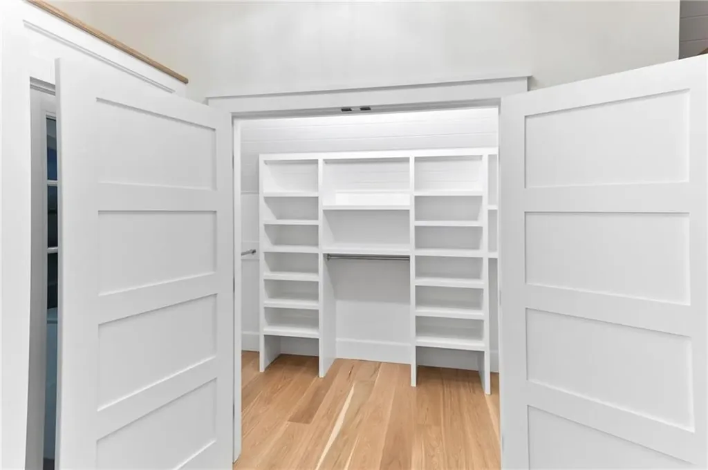 15 Lewis Drive Middletown RI 02842