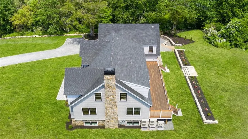 15 Lewis Drive Middletown RI 02842