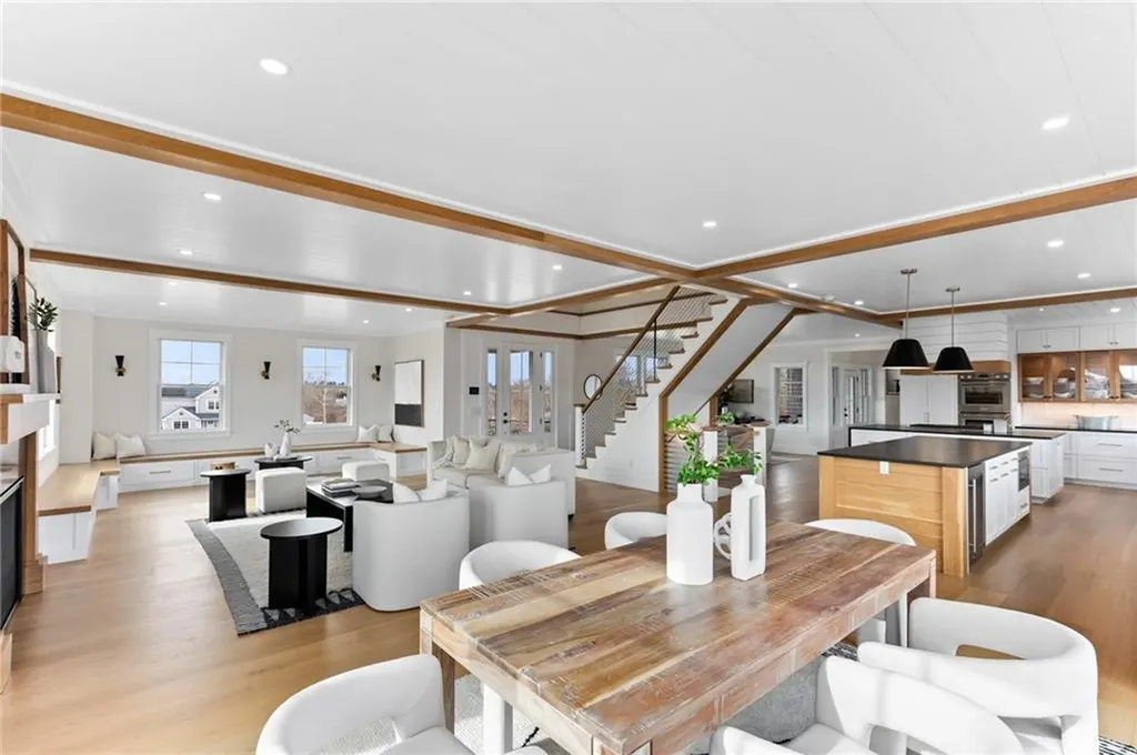 15 Lewis Drive Middletown RI 02842