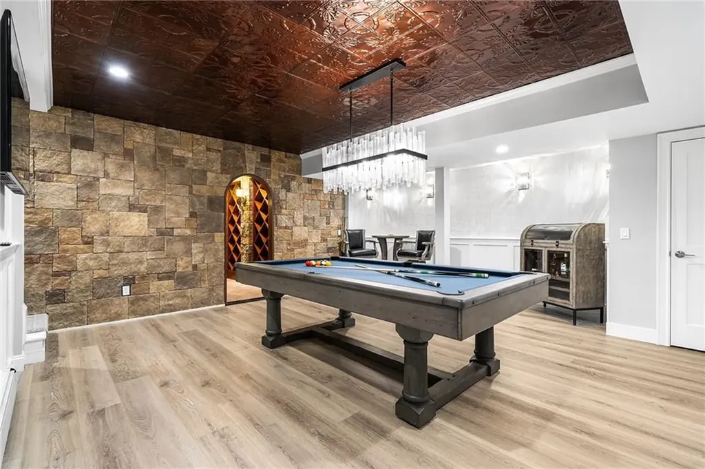 30 Lenihan Lane East Greenwich RI 02818