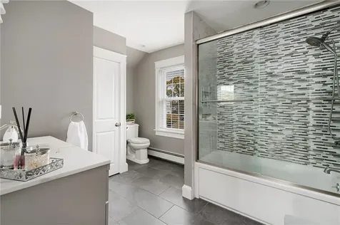 90 Irving Avenue East Providence RI 02914