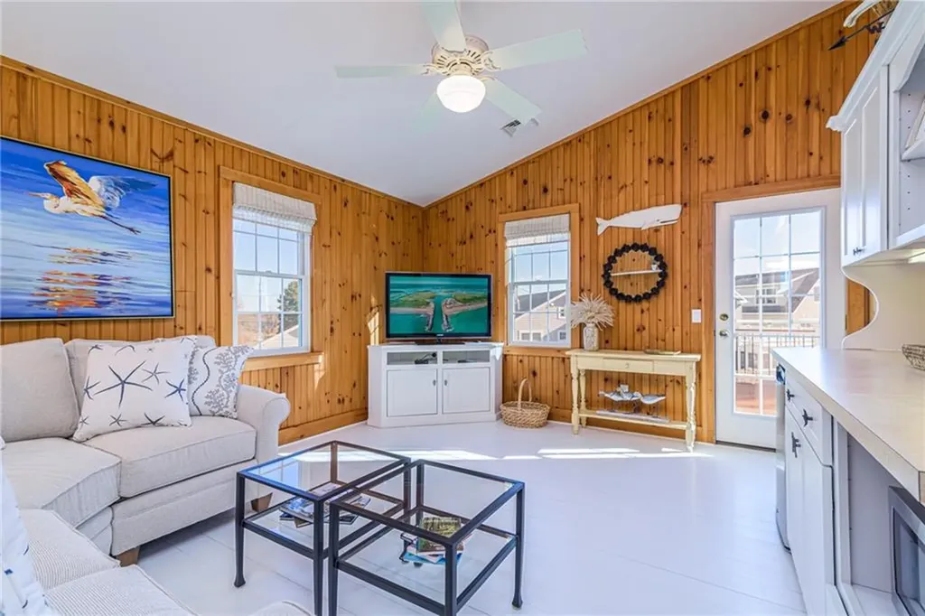 46 Third Avenue Charlestown RI 02813