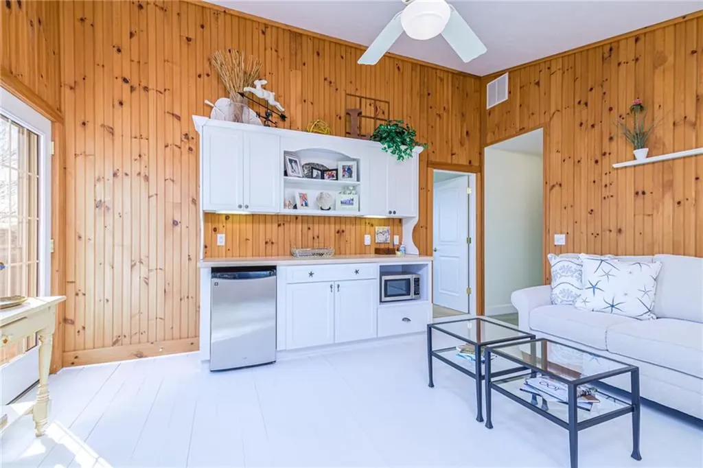 46 Third Avenue Charlestown RI 02813