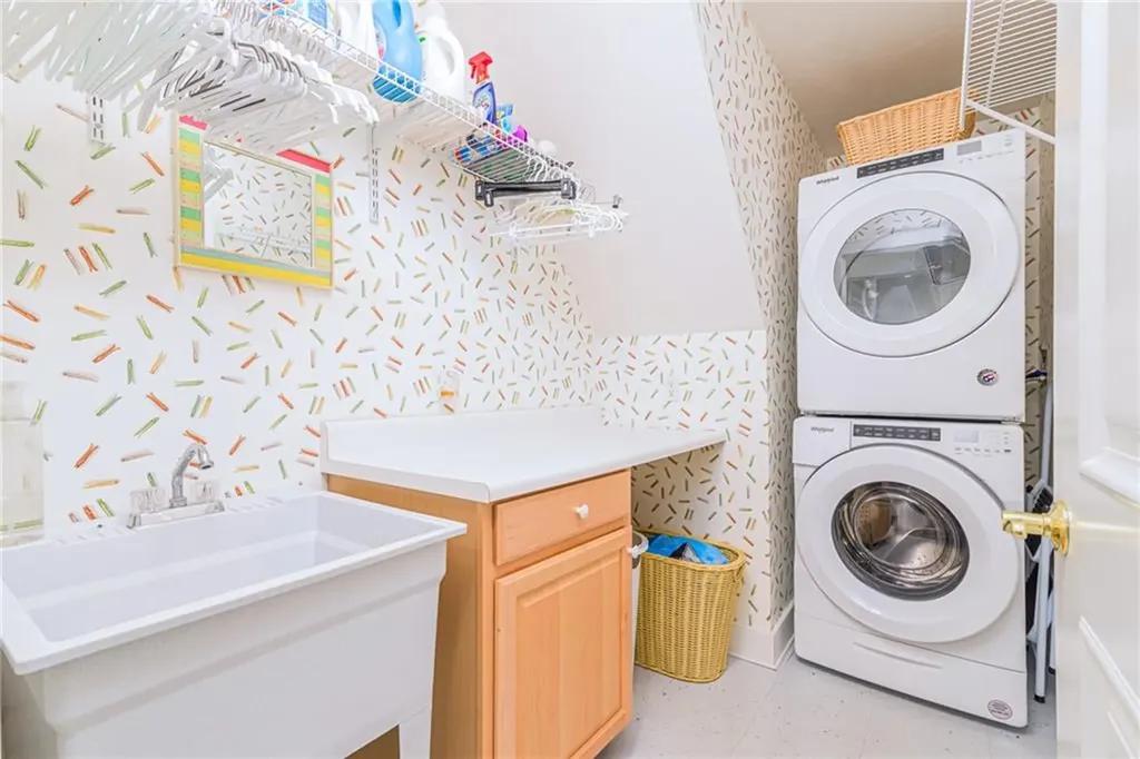 46 Third Avenue Charlestown RI 02813