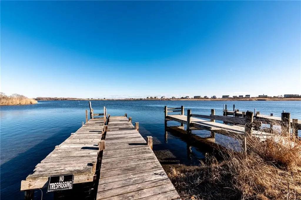 46 Third Avenue Charlestown RI 02813