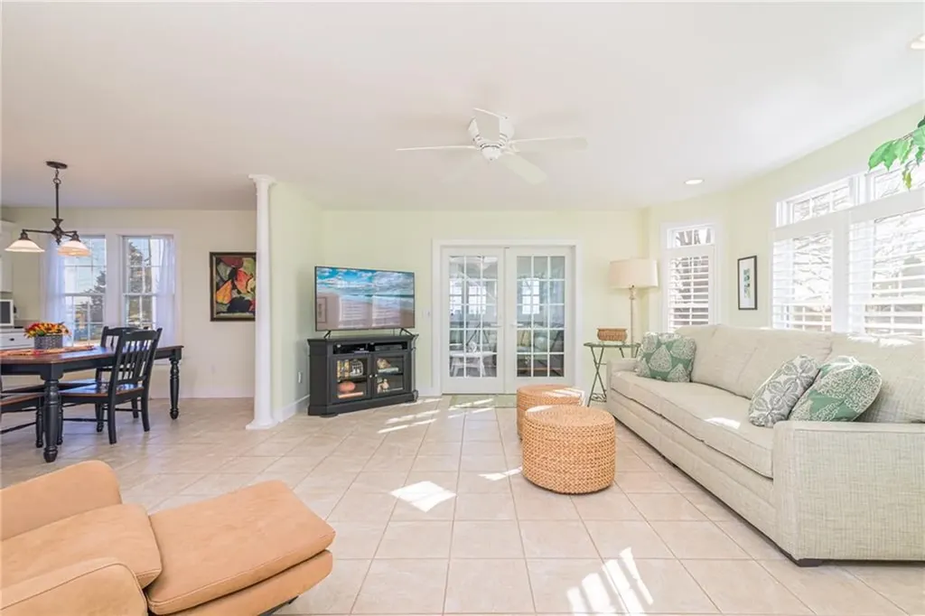 46 Third Avenue Charlestown RI 02813