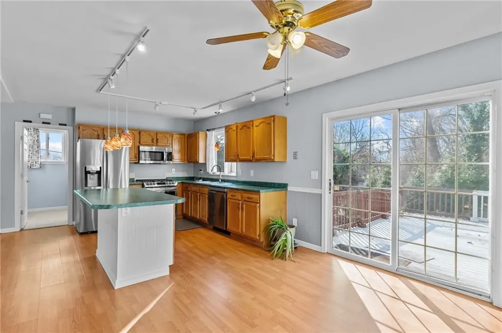 4 Cobble Hill Road Lincoln RI 02865