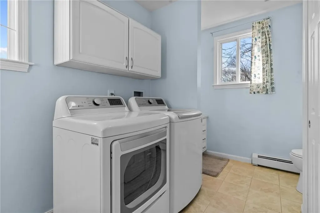 4 Cobble Hill Road Lincoln RI 02865