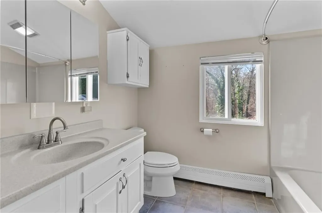 4 Cobble Hill Road Lincoln RI 02865