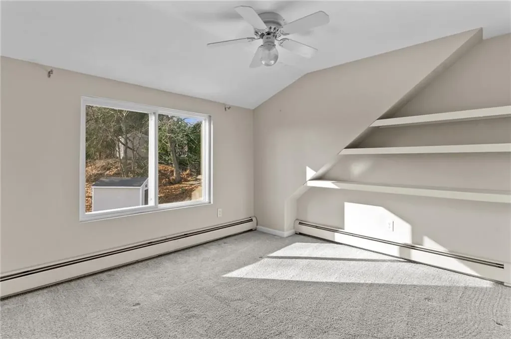 4 Cobble Hill Road Lincoln RI 02865