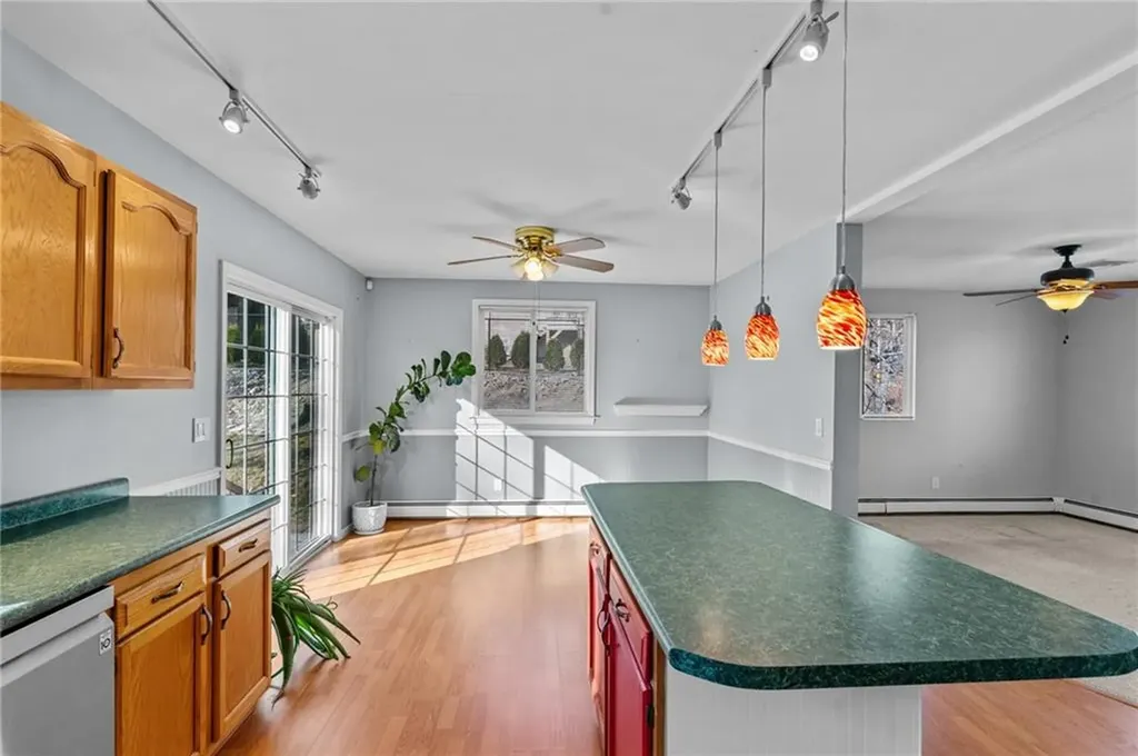 4 Cobble Hill Road Lincoln RI 02865