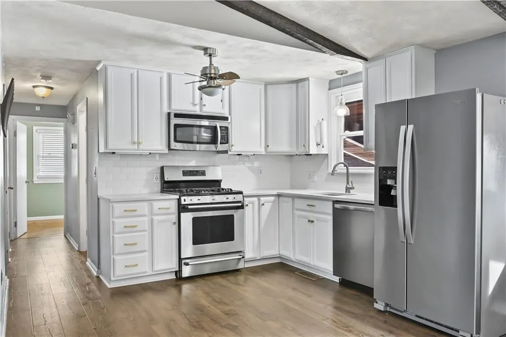 100 Park View Boulevard Cranston RI 02910