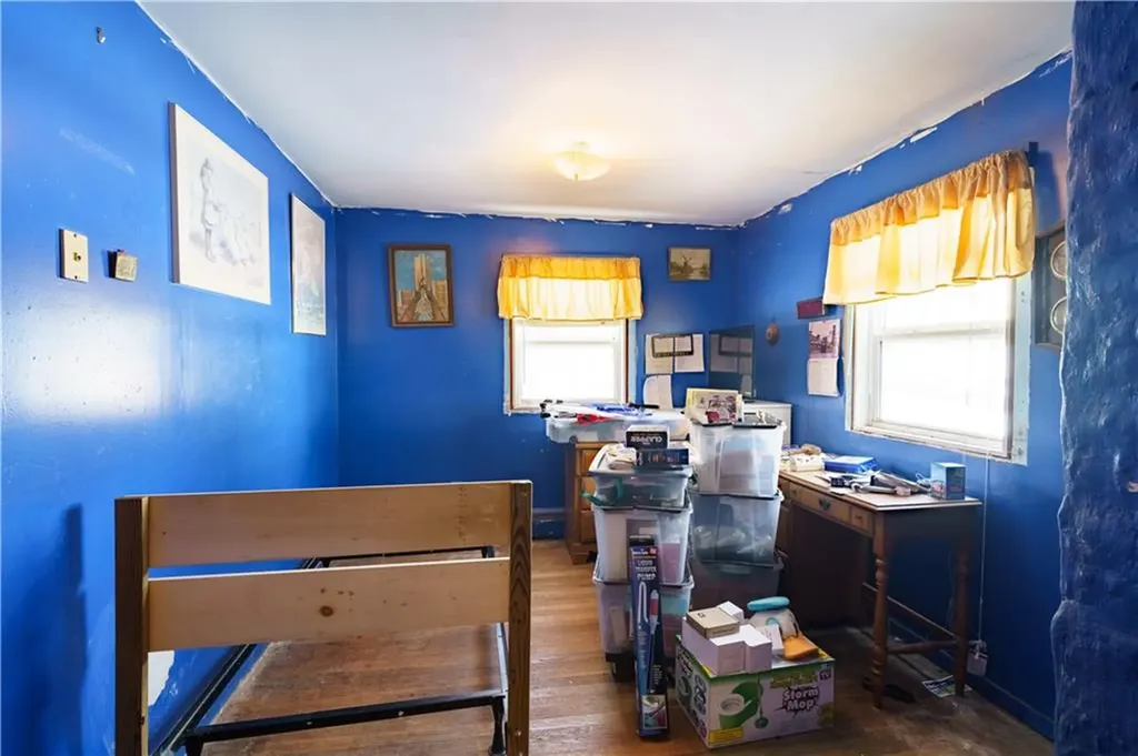 146 Staples Avenue Warwick RI 02886